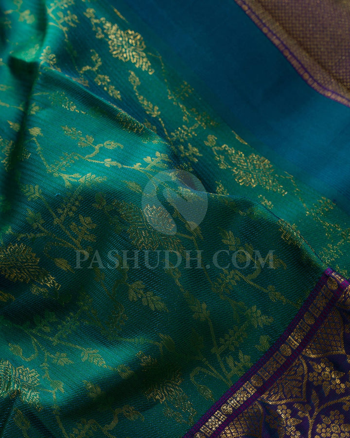 Dual Shaded Anandha Blue With Dark Lavender Kanjivaram Silk Saree-D672(A)
