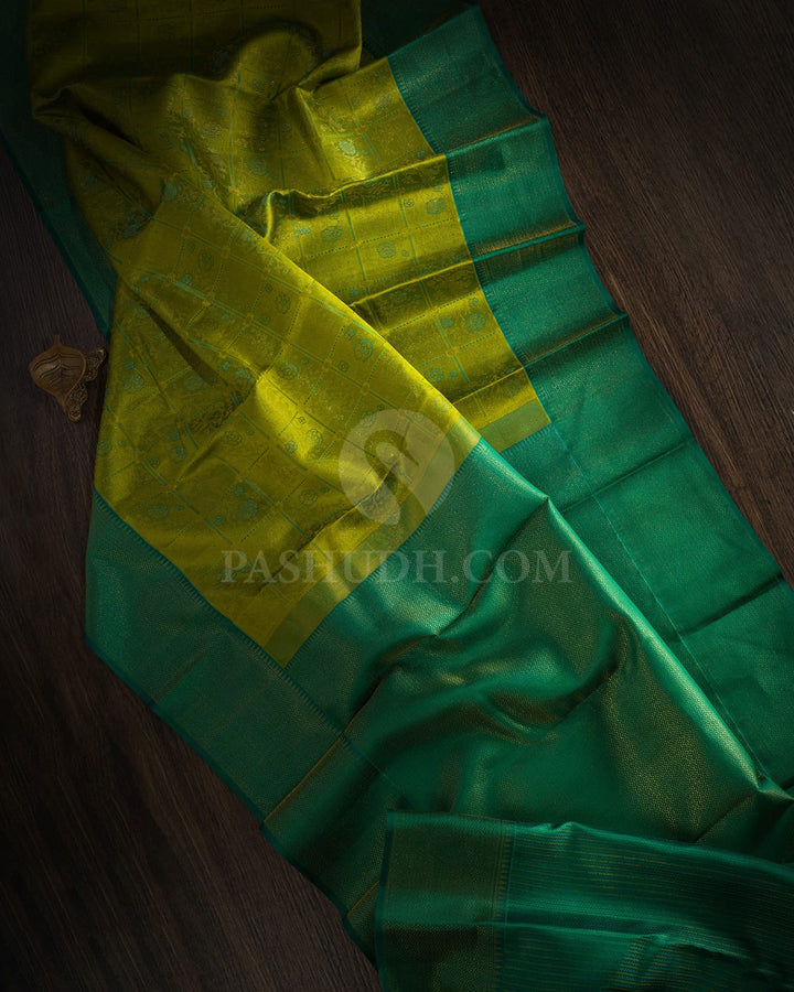 Chartreuse Green With Emerald Green Kanjivaram Silk Saree-DT278(D)