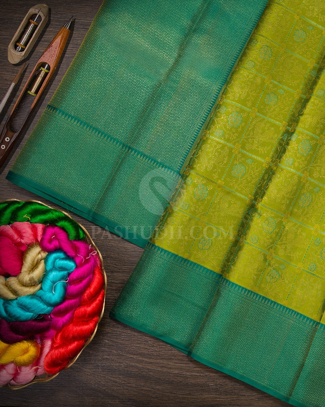 Chartreuse Green With Emerald Green Kanjivaram Silk Saree-DT278(D)