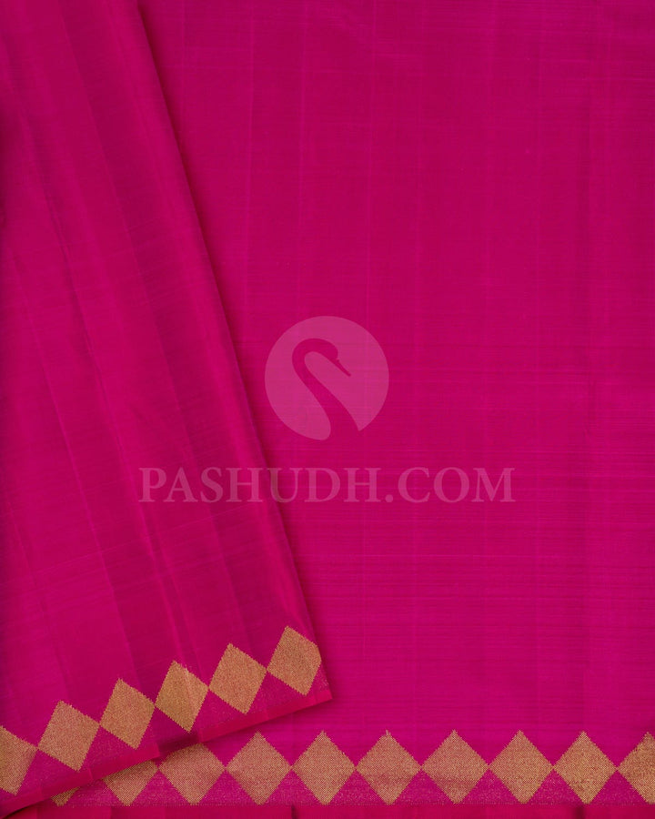 French Fuchsia Paithani With Temple Border Kanjivaram Silk Saree-S1719(D)
