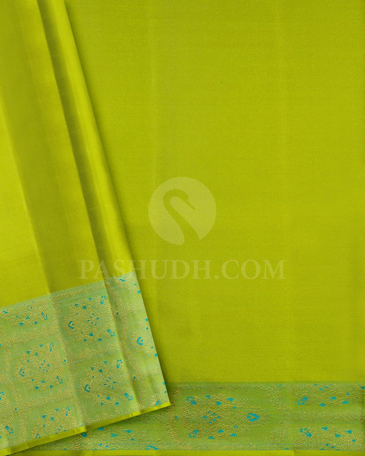 Parrot Green Kanjivaram Silk Saree-D683(C)