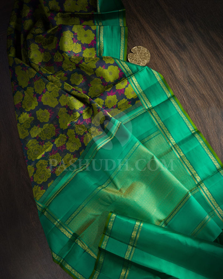 Dual Shaded Peacock Green With Forest Green Kanjivaram Silk Saree-DJ426(G)