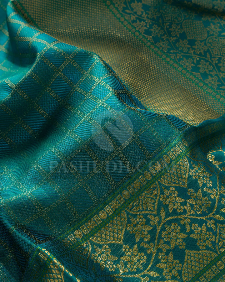 Dual Shaded Persian Green Kanjivaram Silk Saree-D664(B)