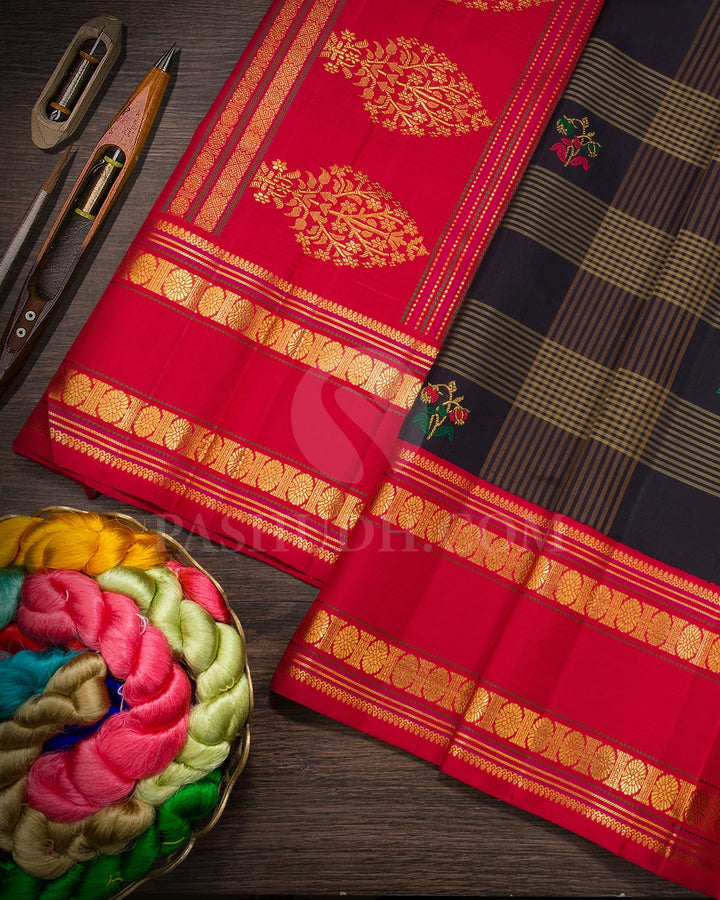 Black With Bright Red Traditional Kanjivaram Silk Saree-S1532(C)