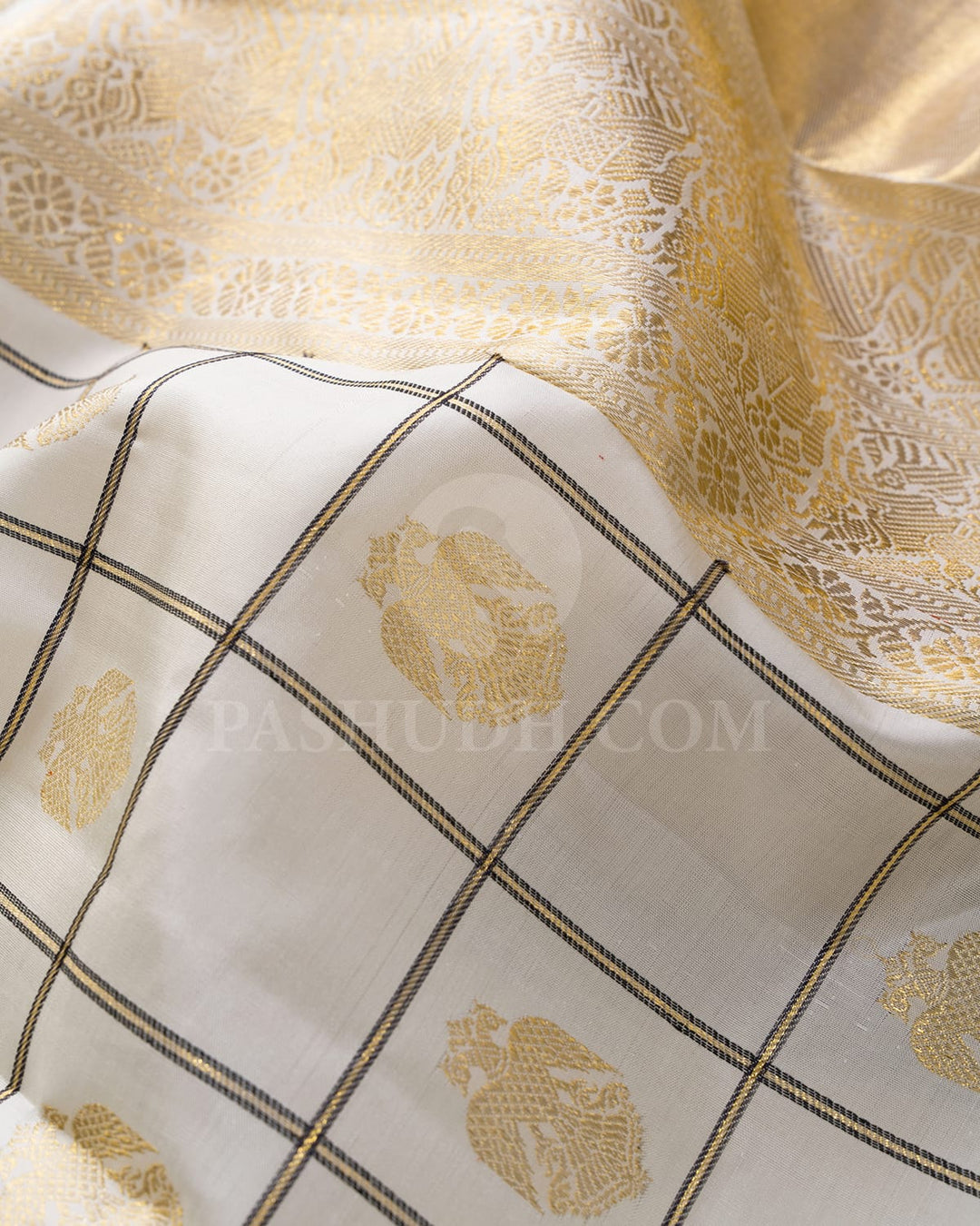 Half White Kanjivaram Silk Saree-S1717(B)