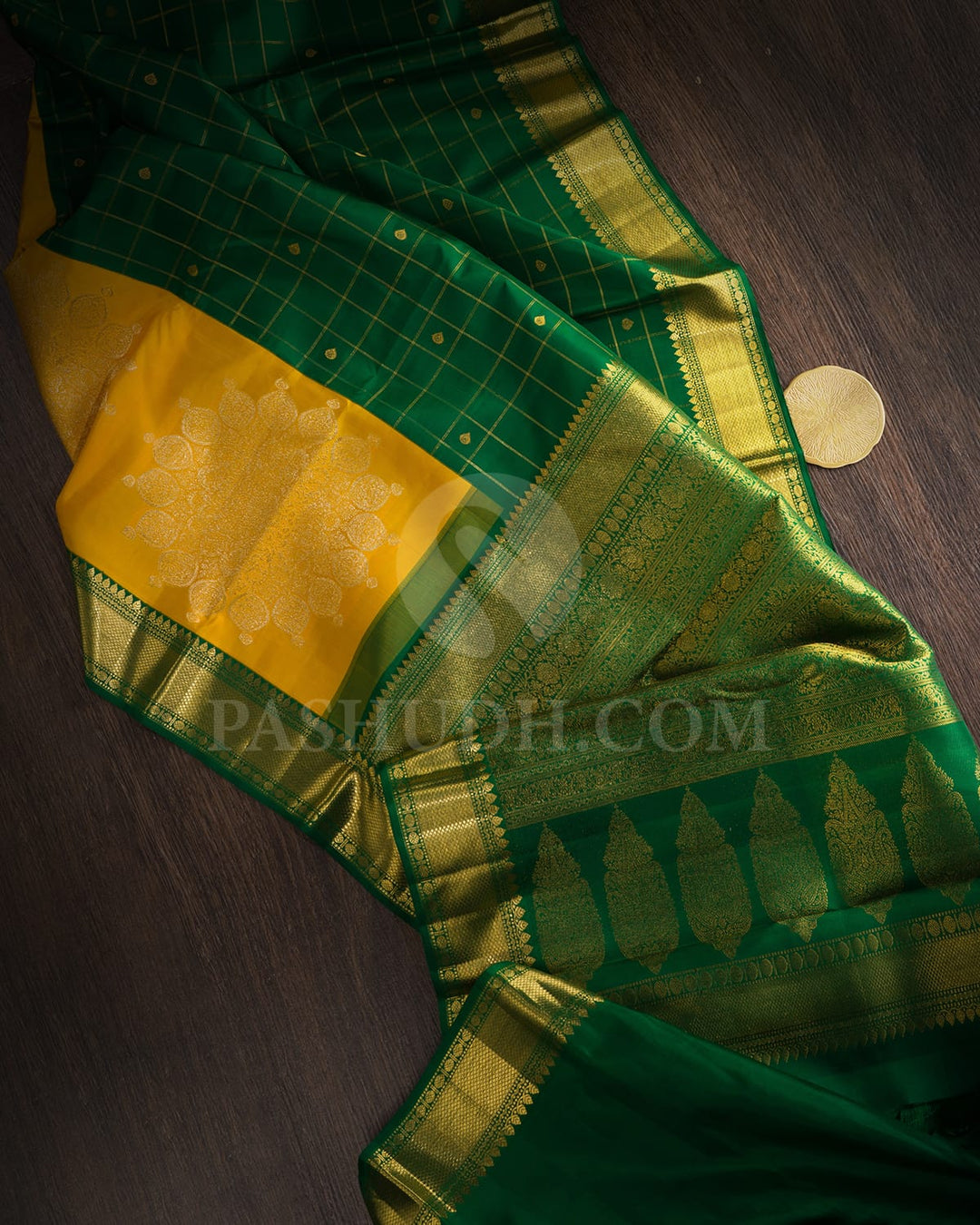 Japanese Laurel With Sunflower Yellow Kanjivaram Silk Saree-S1703(D)