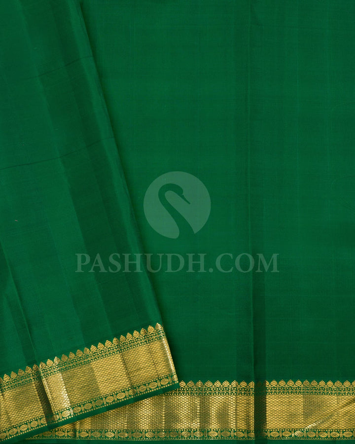 Japanese Laurel With Sunflower Yellow Kanjivaram Silk Saree-S1703(D)