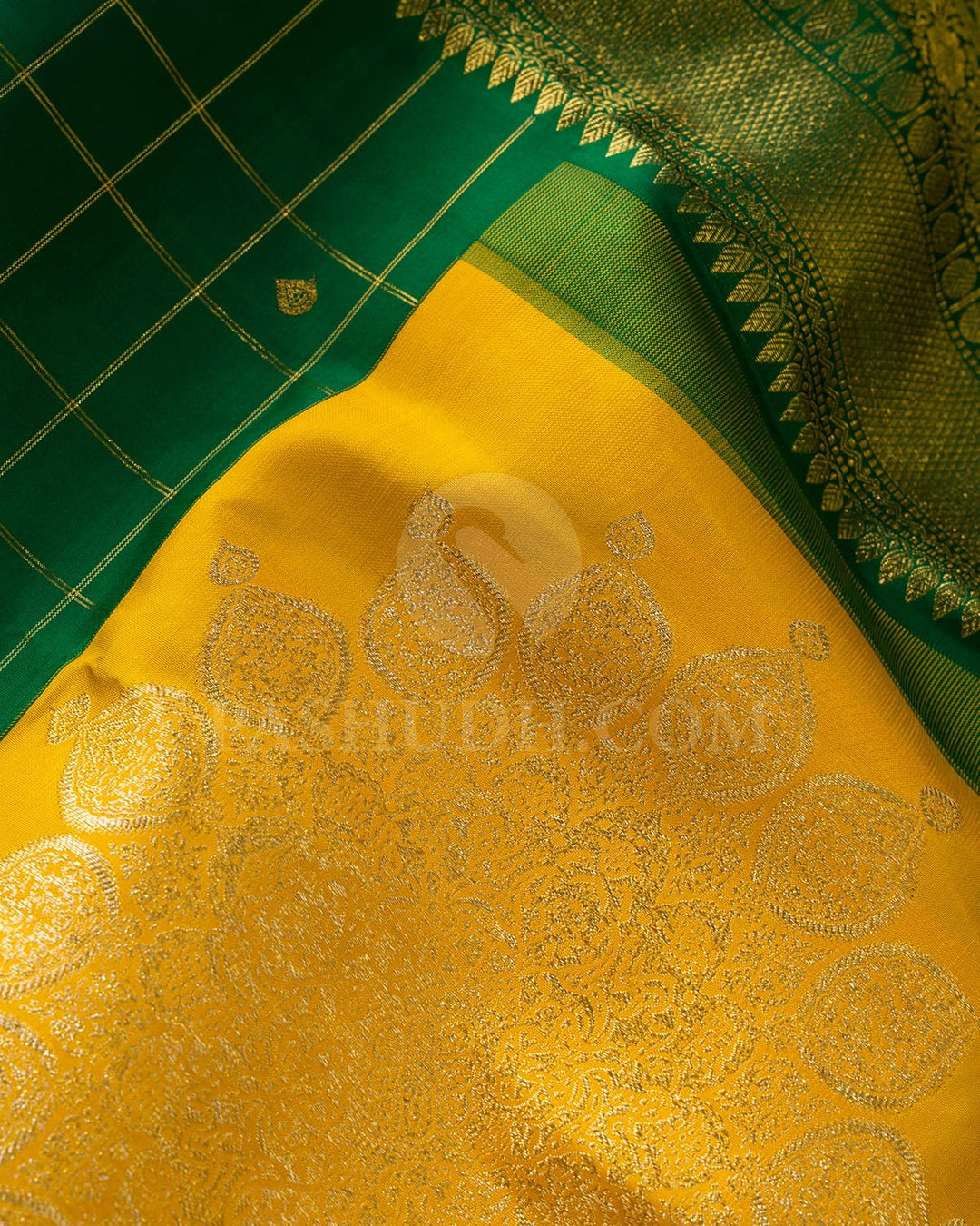 Japanese Laurel With Sunflower Yellow Kanjivaram Silk Saree-S1703(D)