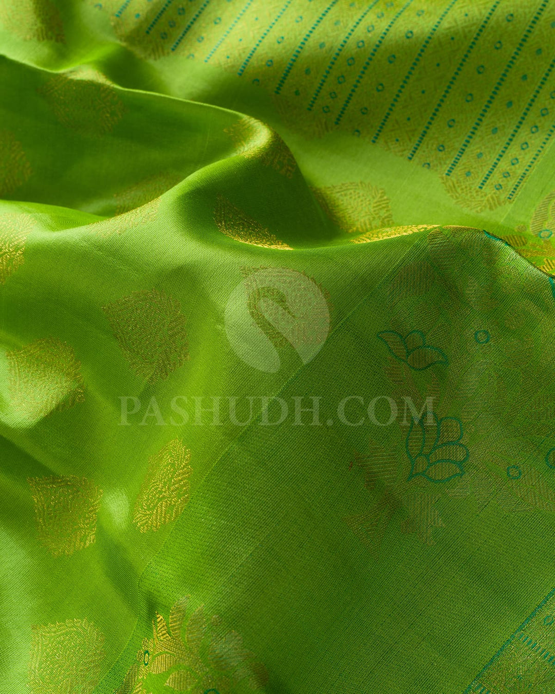 Parrot Green Kanjivaram Silk Saree-D668(C)