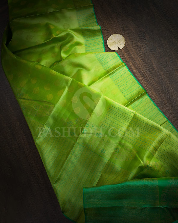 Parrot Green Kanjivaram Silk Saree-D668(C)