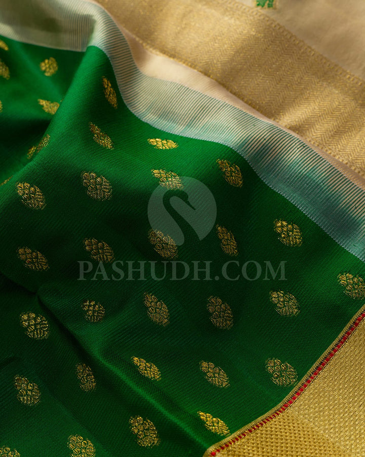 Forest Green,Beige And Red Kanjivaram Silk Saree-DJ460(A)