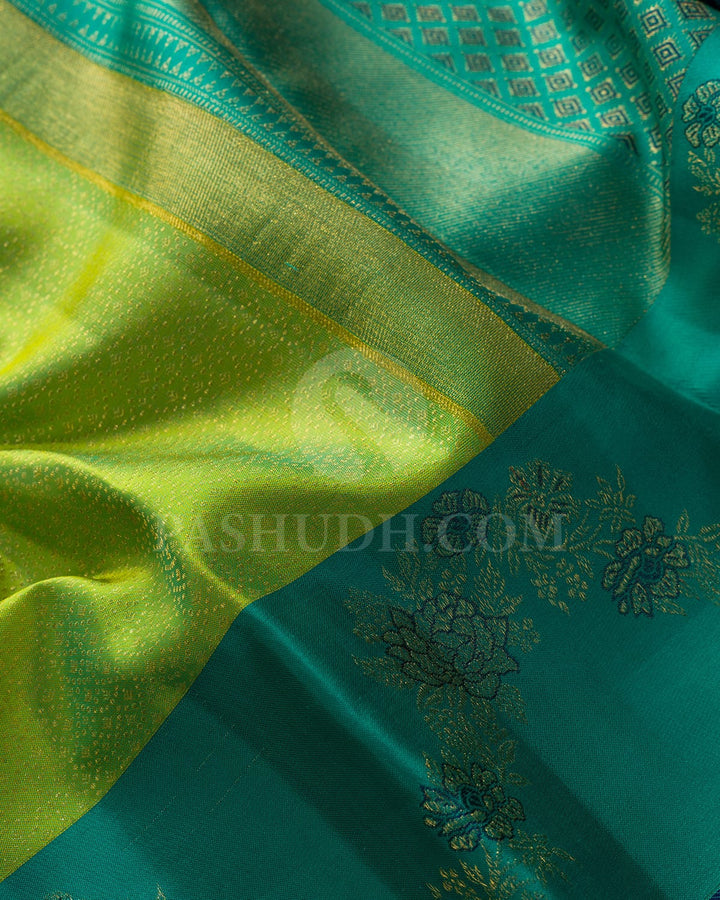 Dual Shade Of Pear Green And Emerald Green Kanjivaram Silk Saree-D704(B)