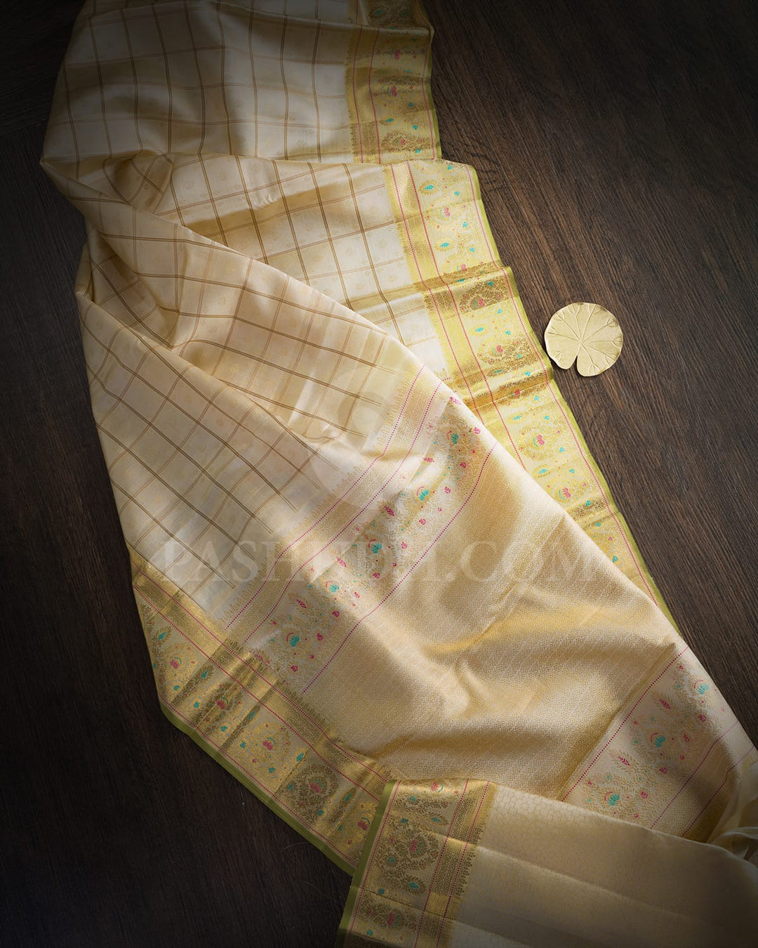 Half White Kanjivaram Silk Saree-DJ456(D)