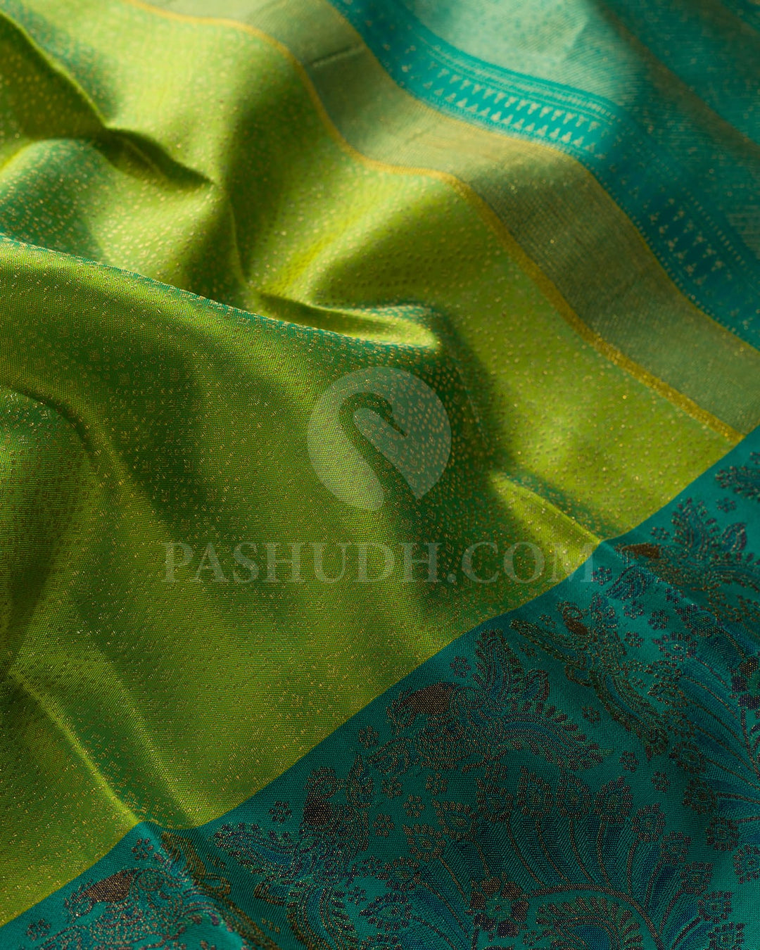Dual Shaded Pear Green With Peacock Green Kanjivaram Silk Saree-D705(A)