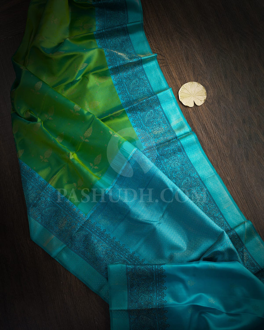 Dual Shaded Parrot Green With Sky Blue Kanjivaram Silk Saree-D677(C)