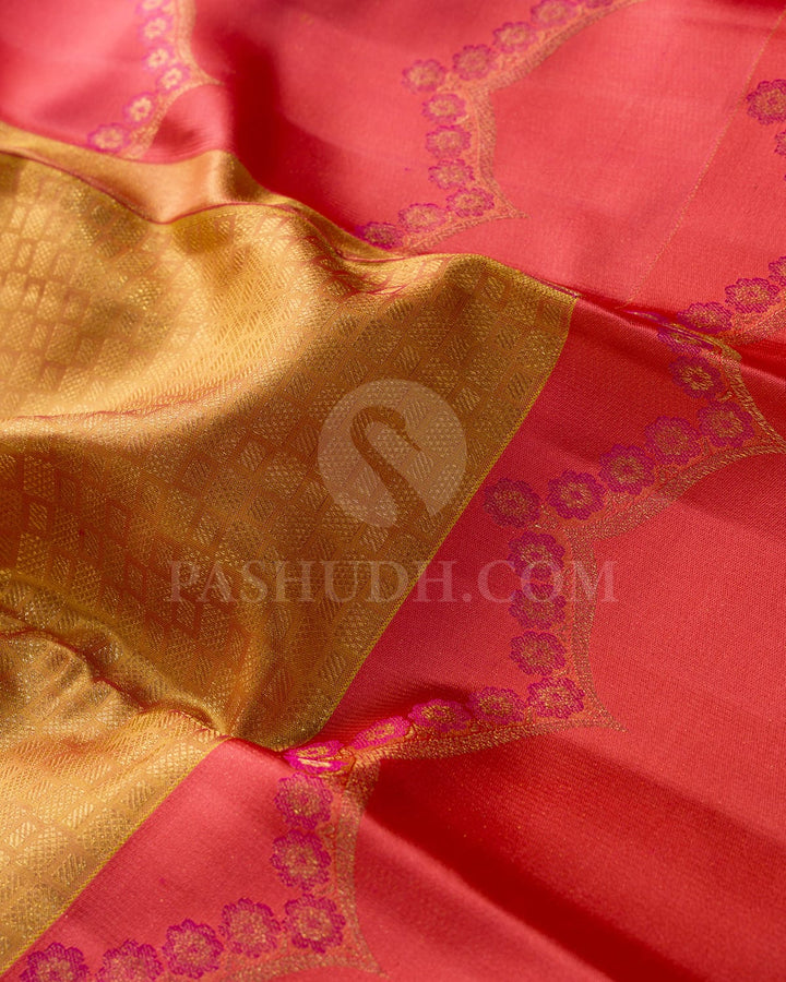 Dual Shaded Honeycomb With Coral Pink Kanjivaram Silk Saree-D610(E)