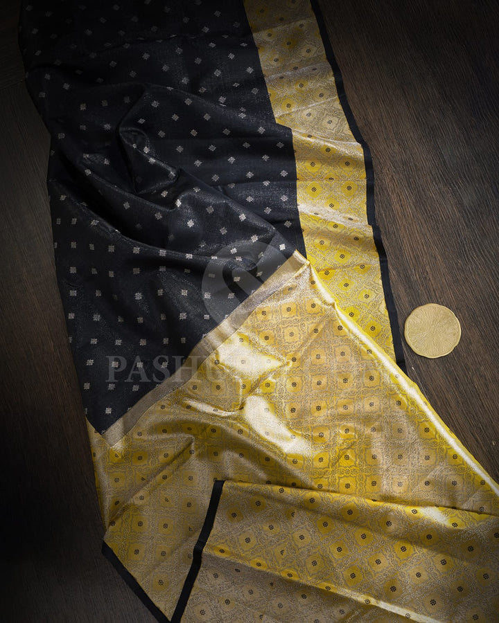 Black Kanjivaram Silk Saree-SVJ96