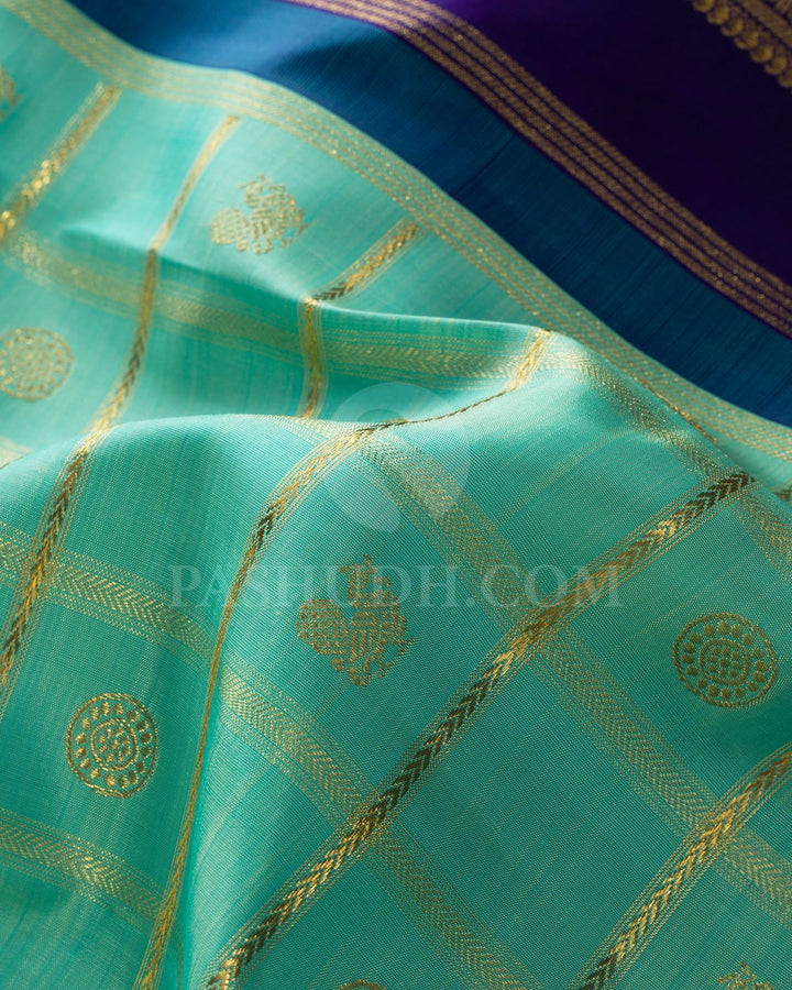 Dual Shaded Light Ramagreen With Dark Royal Blue Traditional Kanjivaram Silk Saree-SP436