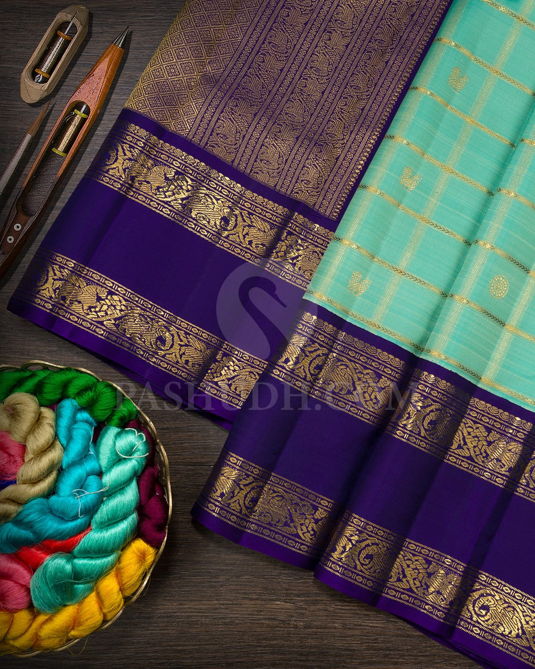 Dual Shaded Light Ramagreen With Dark Royal Blue Traditional Kanjivaram Silk Saree-SP436