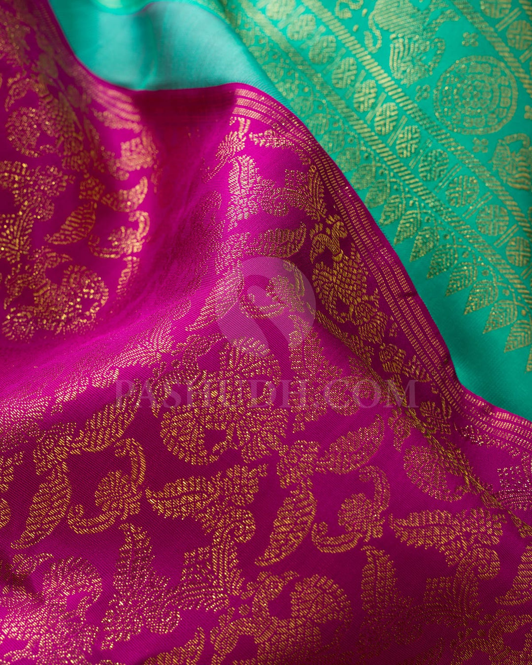 Magenta Pink With Sapphire Green Traditional Kanjivaram Silk Saree-SP434