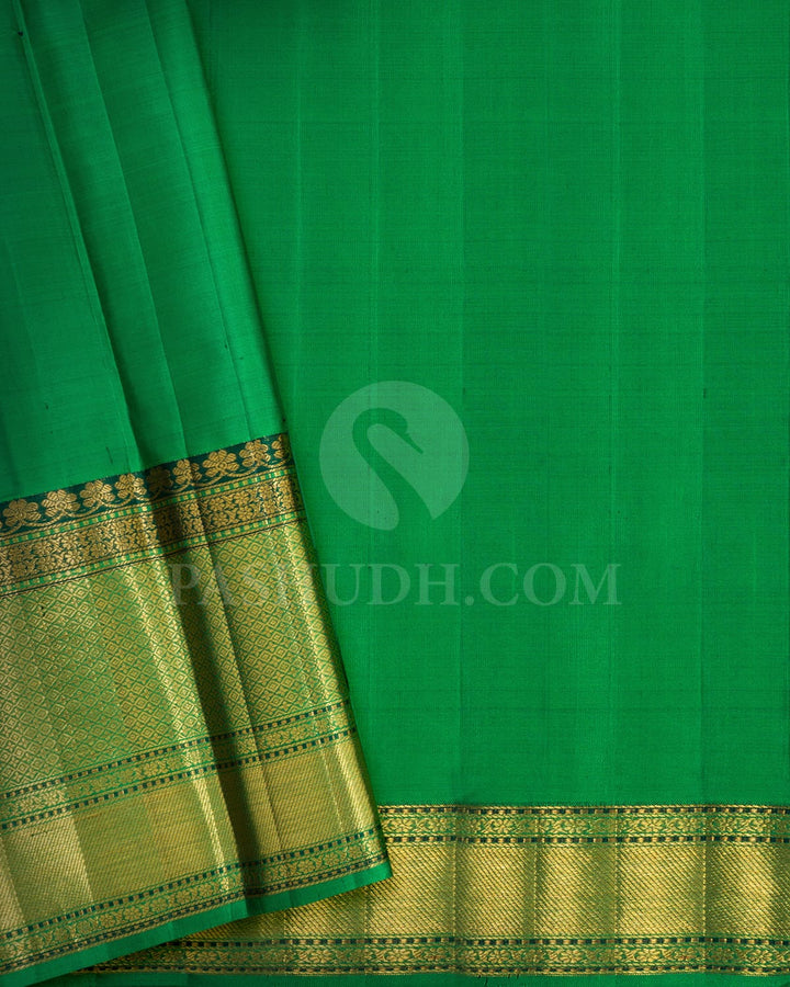 Dark Pine Green With Forest Green Kanjivaram Silk Saree-D660(H)