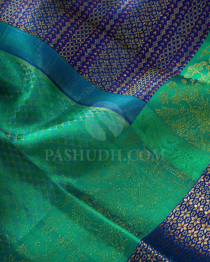 Dual Shaded Peacock Green Kanjivaram Silk Saree-D710(A)