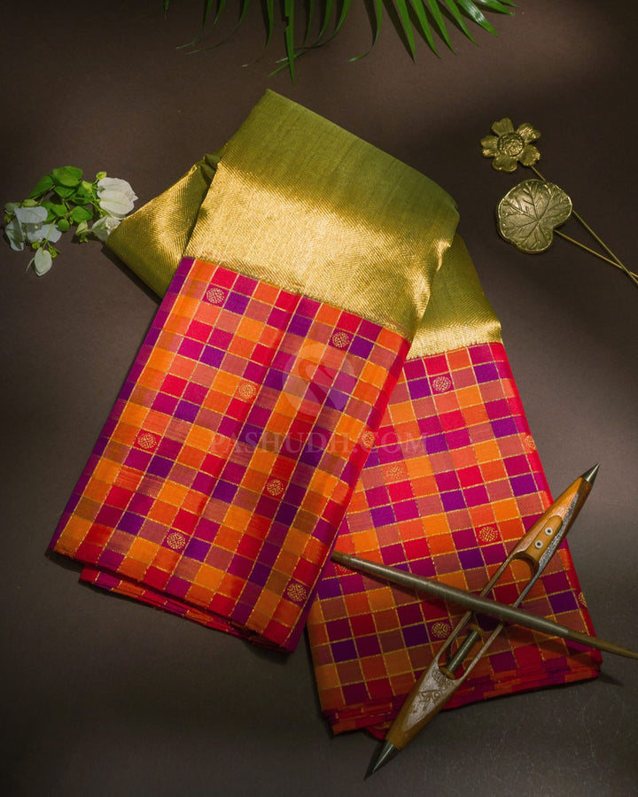 Organza Shimmer With Paalum Pazhamum Kanjivaram Silk Saree-S1780(A)