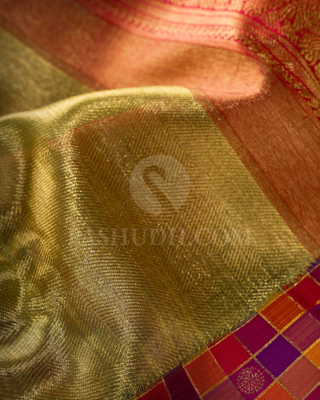 Organza Shimmer With Paalum Pazhamum Kanjivaram Silk Saree-S1780(A)