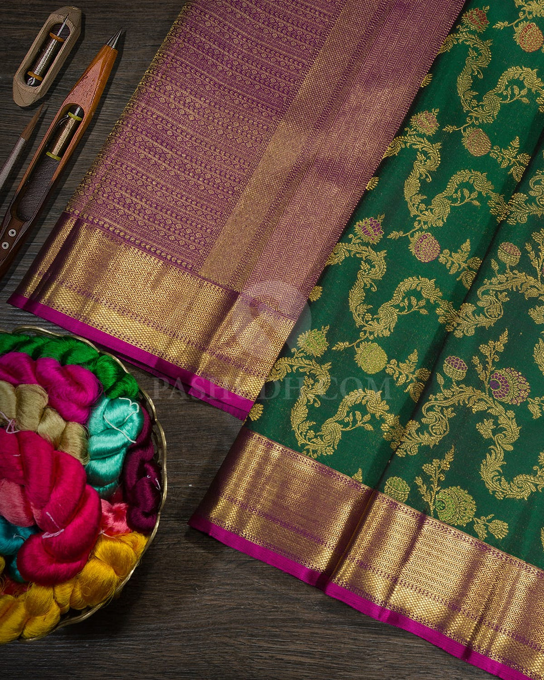 Dual Shaded Bottle Green Kanjivaram Silk Saree-S1488(E)