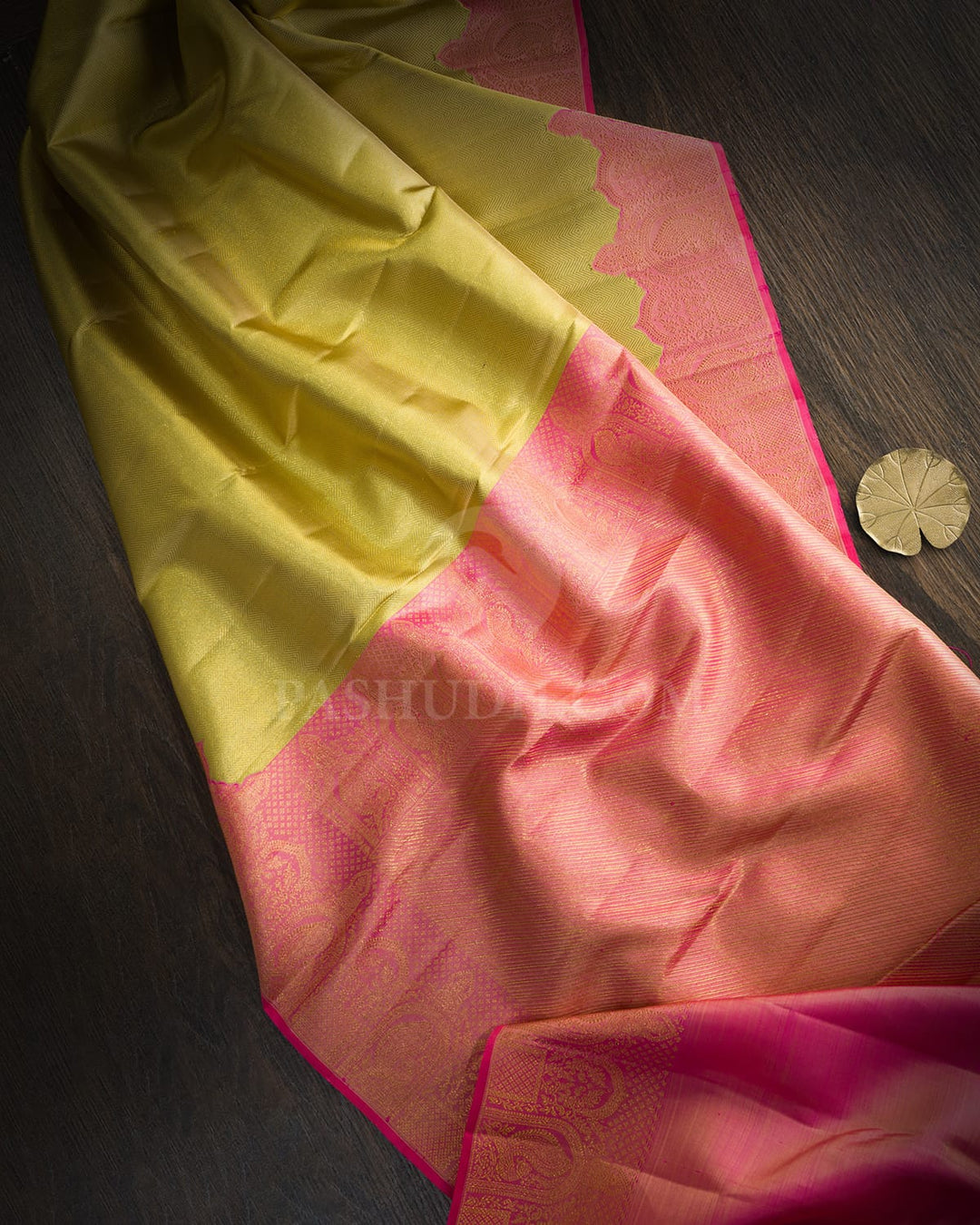 Dual Shaded Golden Silk Shimmer Kanjivaram Silk Saree-S1570(C)