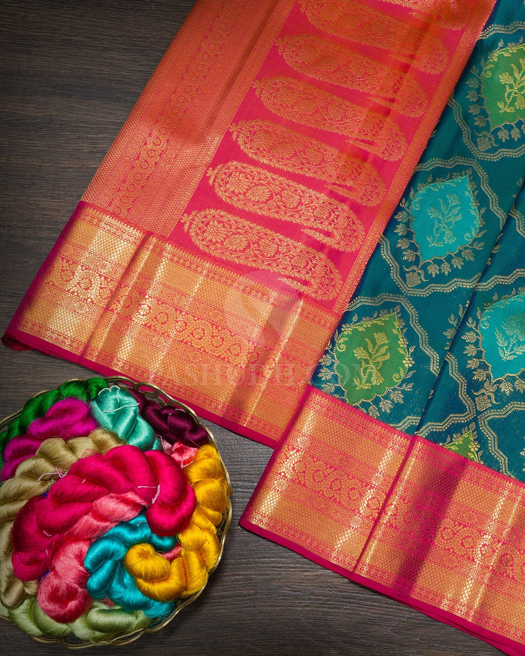 Dual Shaded Green Rangkat Kanjivaram Silk Saree-S1841(A)