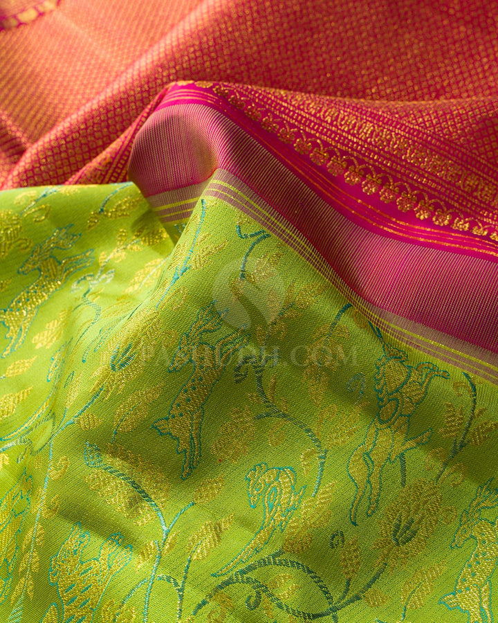 Parrot Green Vanasingaram Kanjivaram Silk Saree-S1571(E)