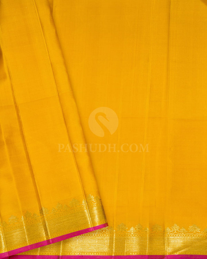 Lilac Silk Shimmer Meenakari Kanjivaram Silk Saree-S1840(A)
