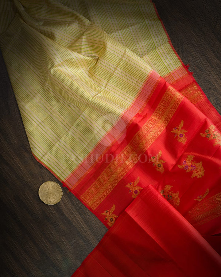 Dual Shaded Tussar Borderless Kanjivaram Silk Saree-S1419(D)