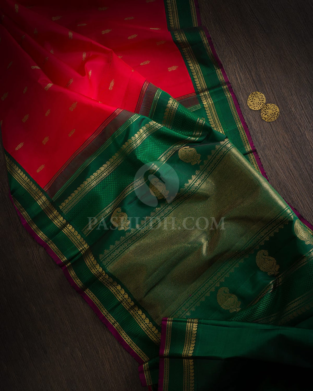 Bright Red Pure Zari Traditional Kanjivaram Silk Saree-SP520