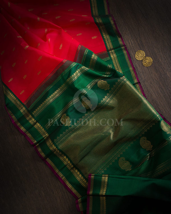 Bright Red Pure Zari Traditional Kanjivaram Silk Saree-SP520
