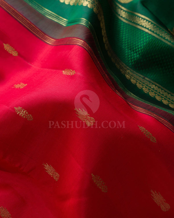 Bright Red Pure Zari Traditional Kanjivaram Silk Saree-SP520