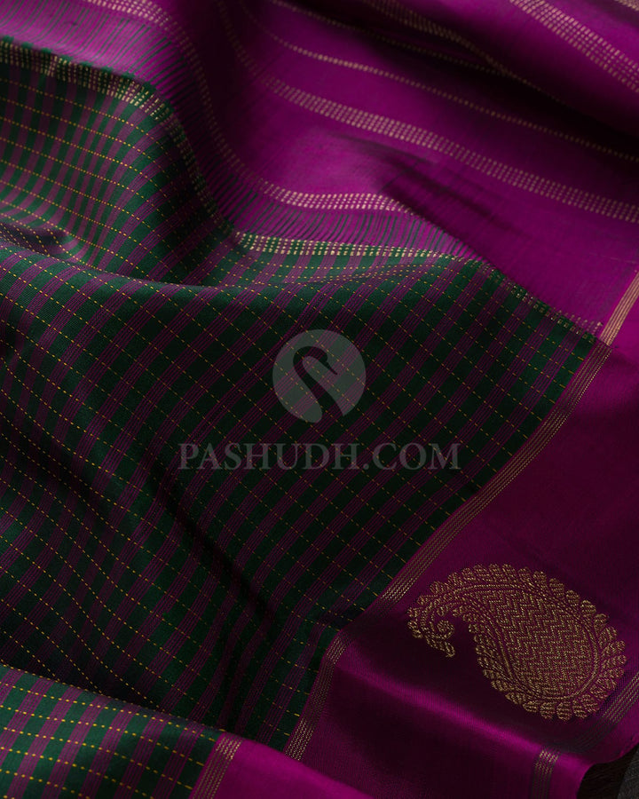 Dark Green With Magenta Pure Zari Traditional Kanjivaram Silk Saree-SP488