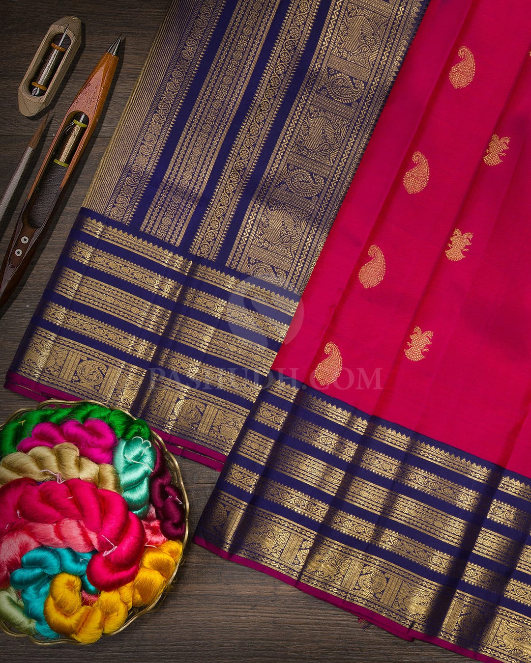 Dual Shaded Magenta Pure Zari Traditional Kanjivaram Silk Saree-SP519