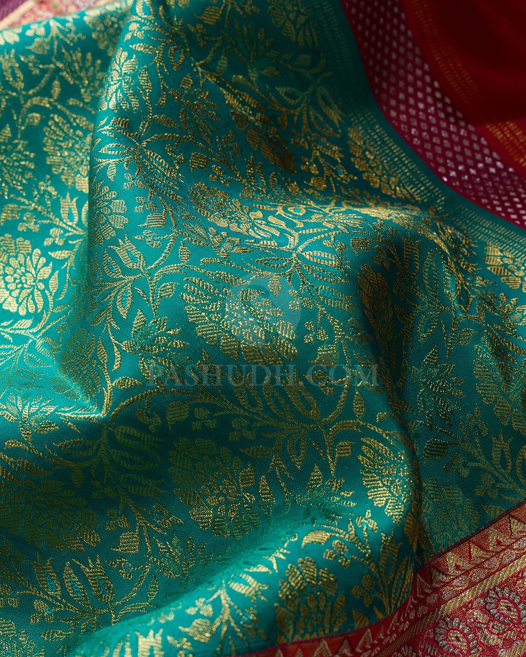 Sapphire Green With Gold Tissue Kanjivaram Silk Saree-SP514