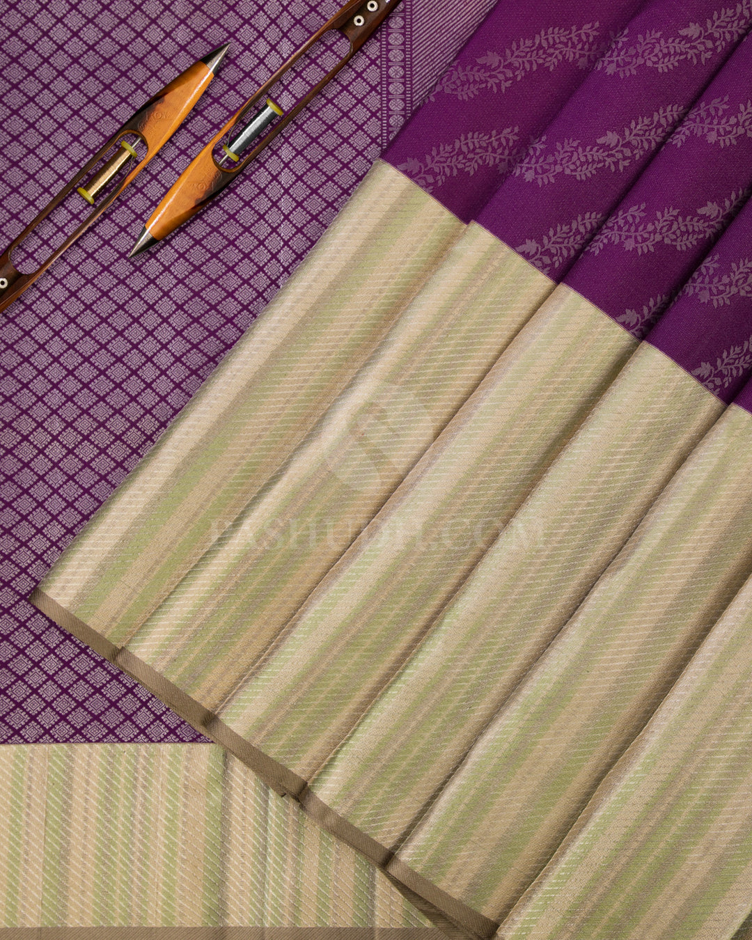 Deep Lavender Kanjivaram Silk Saree - DJ164 View 2