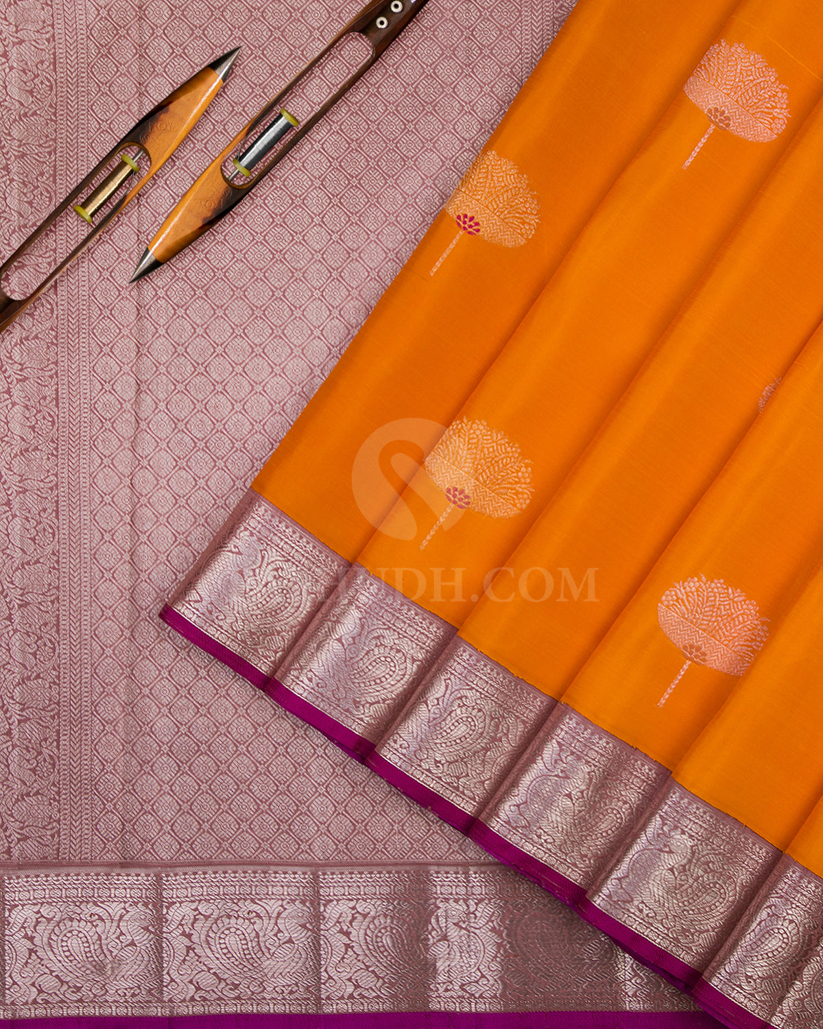 Orange and Mild Lilac  Kanjivaram Silk Saree - S655 - View 2