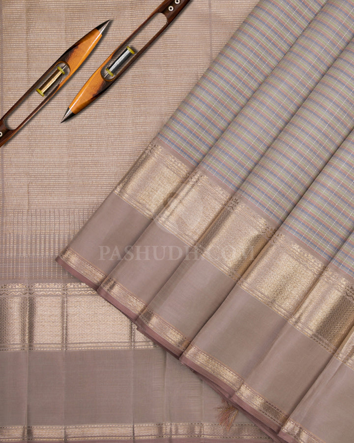 Pastel Ivory Pure Zari Kanjivaram Silk Saree - S677 -View 2