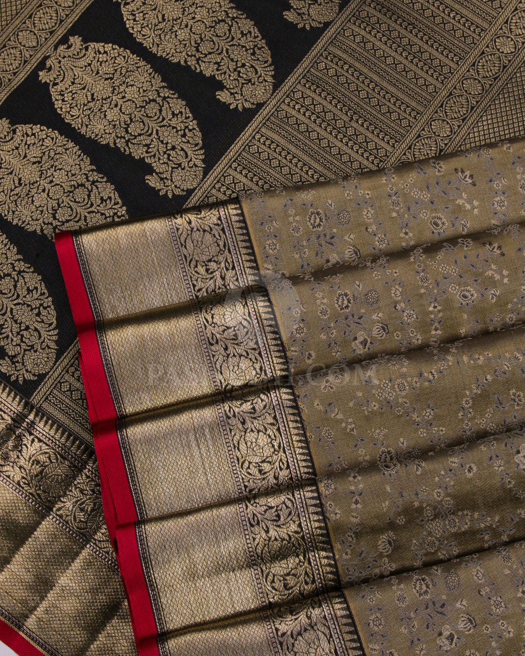 Antique Gold and Black Kanjivaram Silk Saree - D423 - View 4