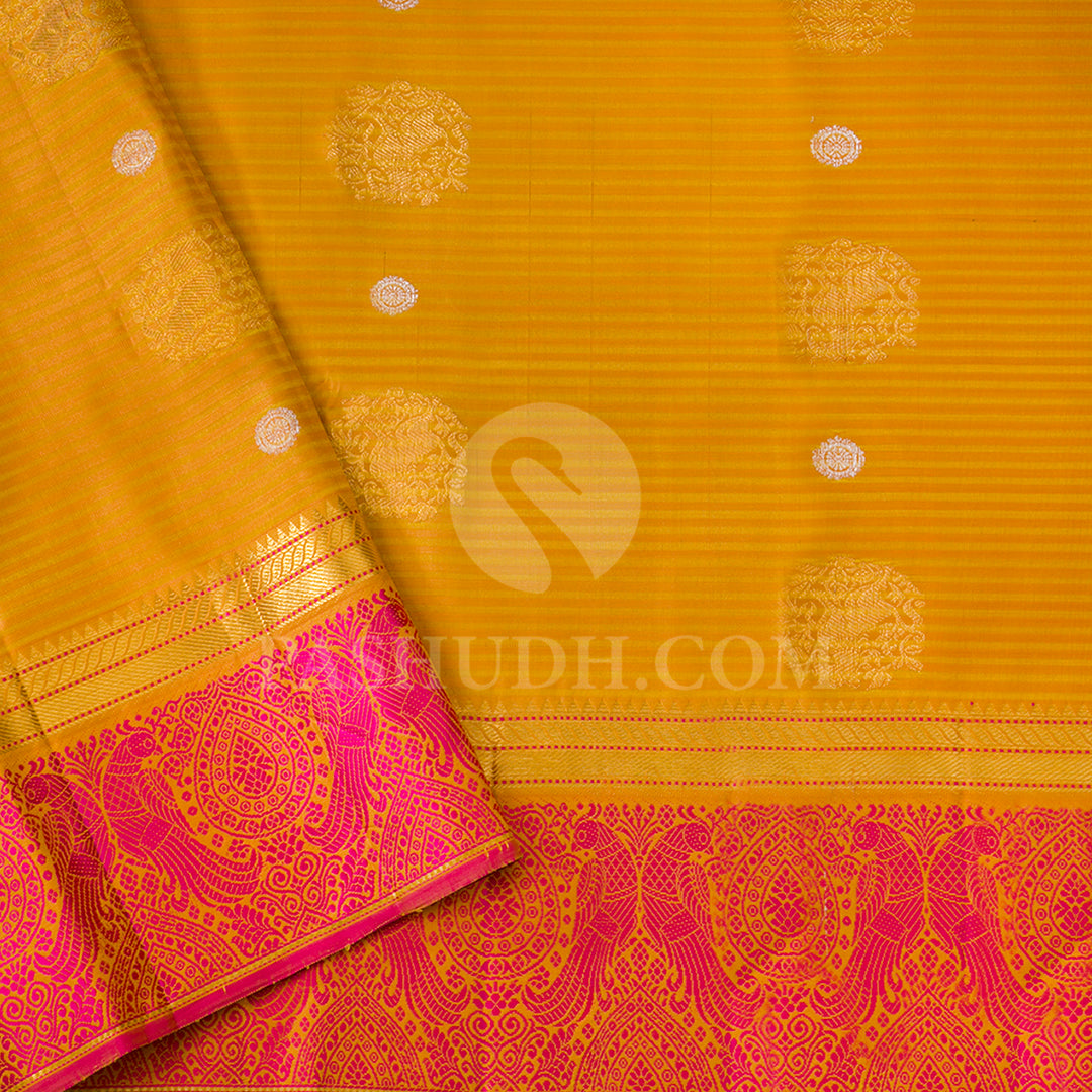 Sare Button Luxury Creamy Beige - Sunset Orange Pure Kanjivaram Handloom Silk Sare ...