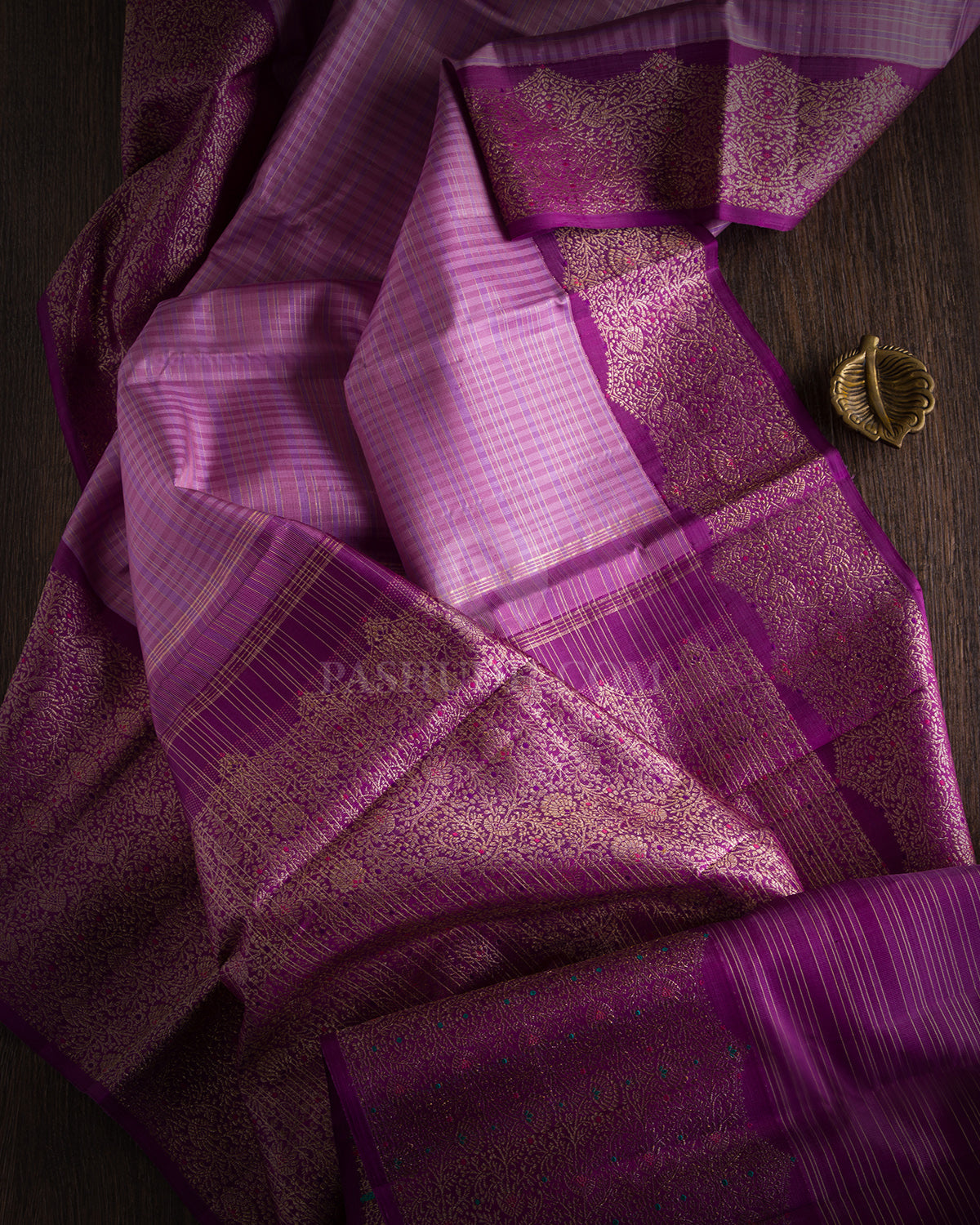 Lavender and Violet Pure Zari Kanjivaram Silk Saree - S660 - View 3